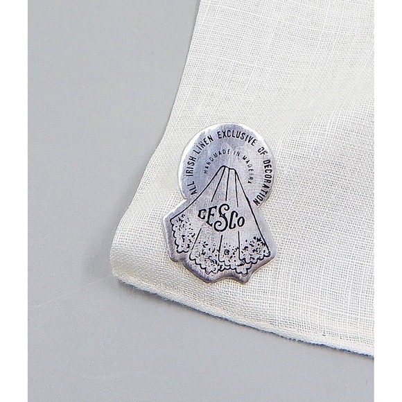 Desco Irish Linen Handkerchief Bridal Hanky Made in Madeira Monogram R Set of 2 - Picture 4 of 12